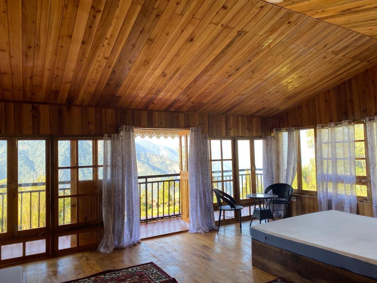 Log Cabin In The Woods Bed & Breakfast Gangtok Exterior photo